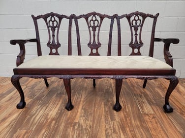 Vintage Chippendale Style Mahogany Carved Settee/Bench