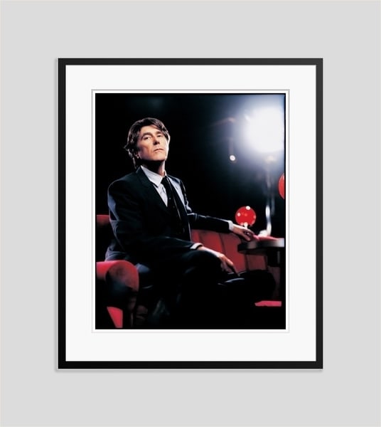 Bryan Ferry ' By Kevin Westenberg Signed Limited Edition Giclée Print Framed In Black: Description ' Bryan Ferry ' By Kevin Westenberg Signed Limited Edition Giclée Print Framed In Black Bryan Ferry. (photo Kevin Westenberg) NB All prints are signed and numbered by the artist. Edit