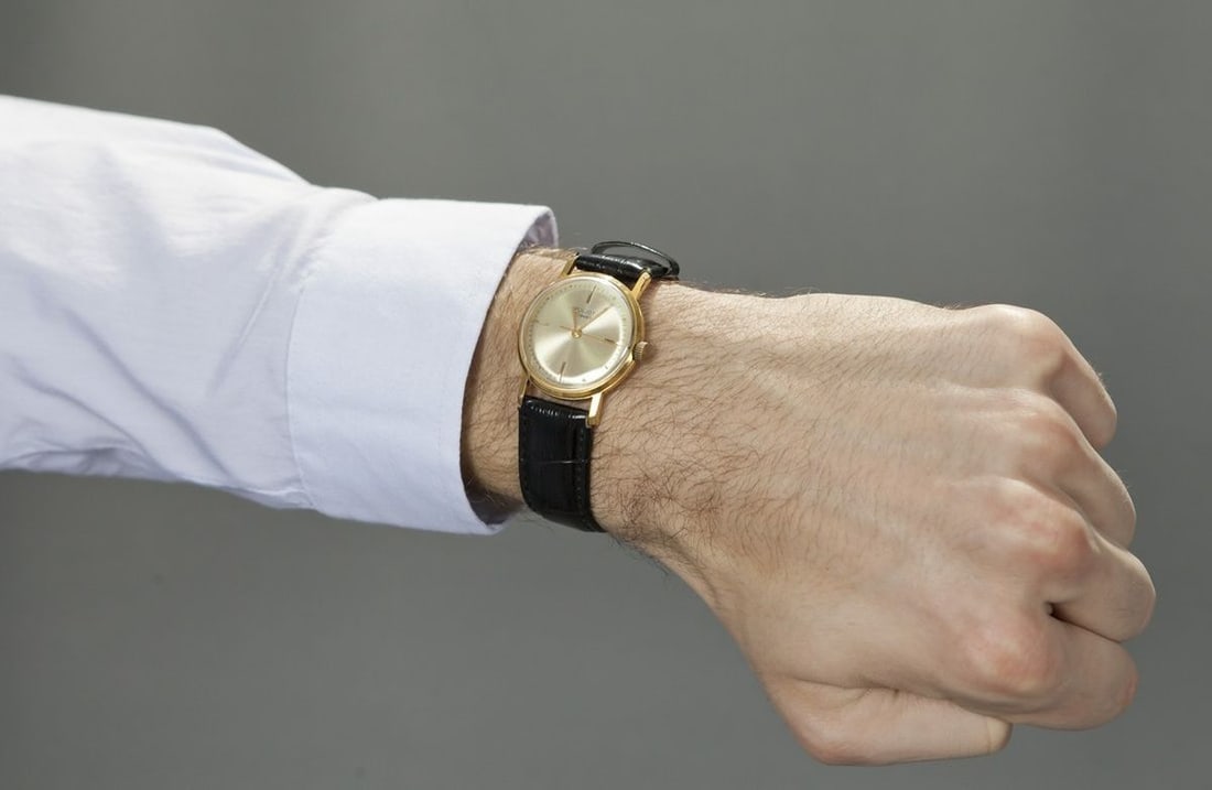 Poljot Soviet Men Wrist Watch Alarm Signal Vintage Wrist Watch: Materials Band material: Leather Gold, Stainless steel Poljot with alarm clock vintage men wrist watch russian antique unisex USSR watches. Soviet vintage mechanical men's watches Poljot Signal 18 Jew