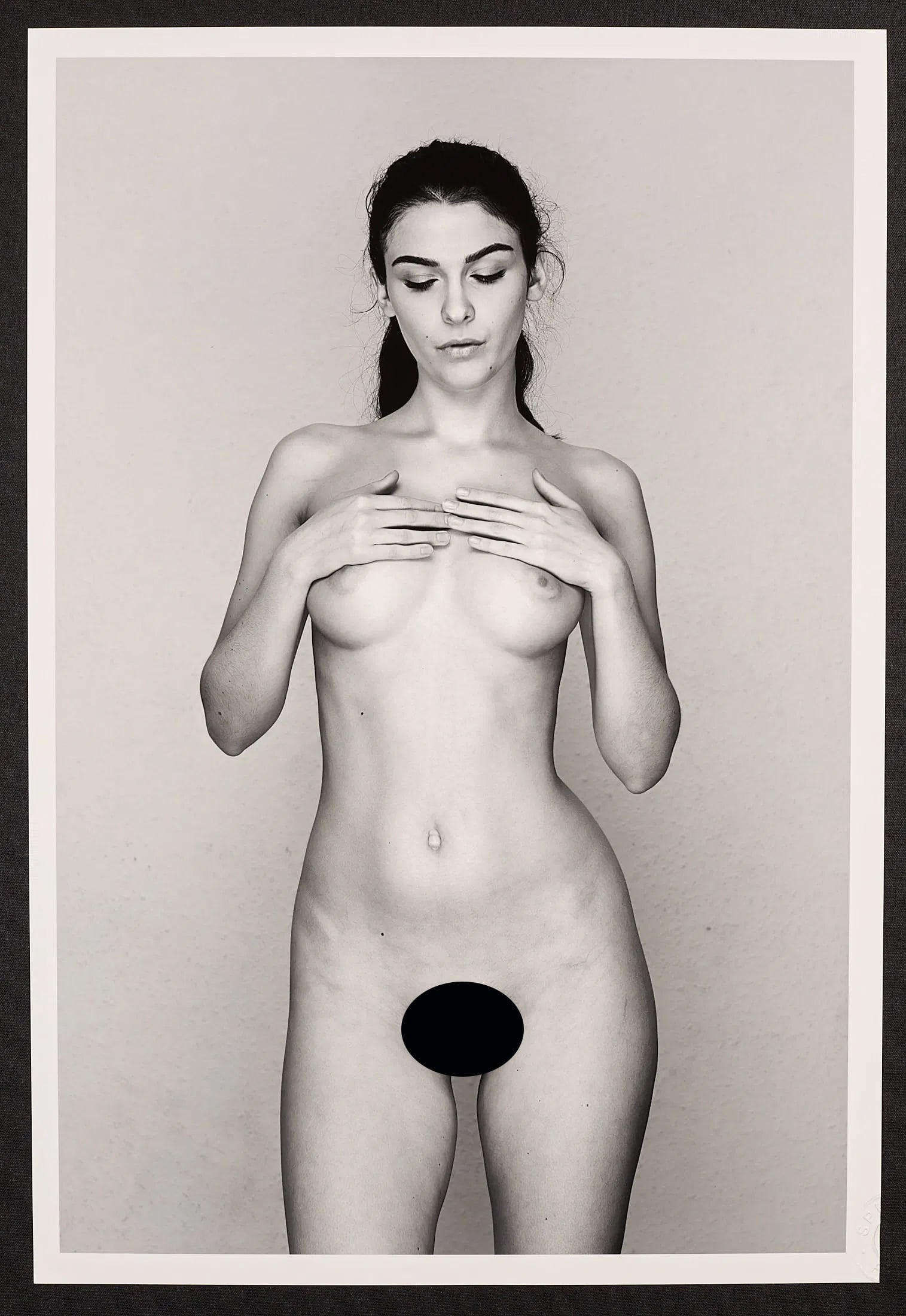Spiros Politis(1969-)Cover Up 04/25: Artist: Spiros Politis(1969-) Title: Cover Up 04/25 Date/Period: 2023 materials: photography Dimensions: 19" x13" Figure portrait in the studio.Shot in my London studio in 2023.Printed on heavy Canson