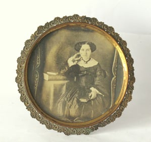 Antique brass stand-up photo frame