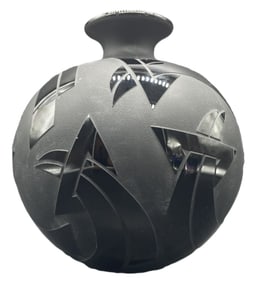 STEVEN CORREIA BLACK VASE SIGNED NUMBERED