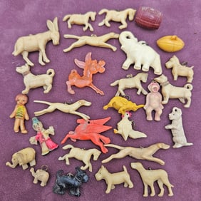 Collection of Vintage Celluloid Gum Ball Cracker Jack Prizes