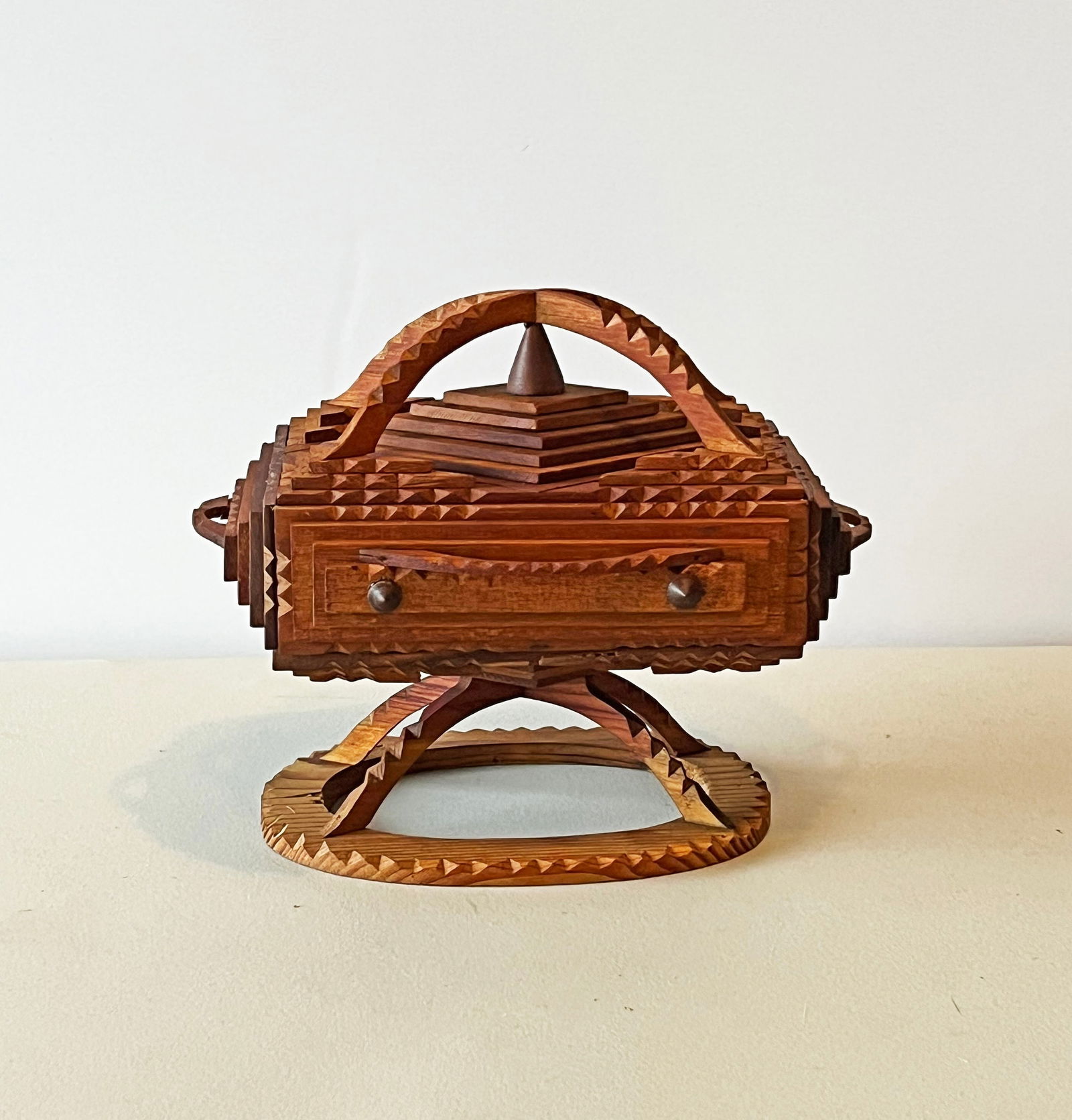 Herman Metz Tramp Art Box with Curved Slats & Circular Base (1 of 5)