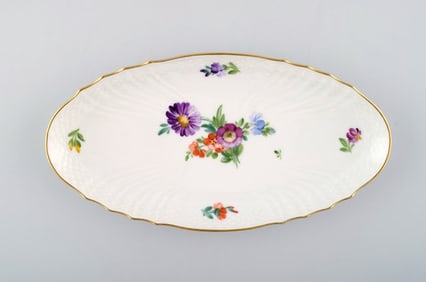 Royal Copenhagen Saxon Flower, oblong dish.