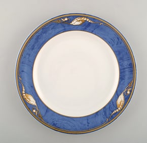Royal Copenhagen. "Magnolia" dinner plate. 10 pieces in stock. Late 20th century.