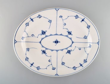 Royal Copenhagen Blue Fluted Plain serving dish in hand painted porcelain. Model Number 1/100. Early