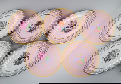 Johann Haviland Bavaria, Germany. Five large decorative plates in hand painted porcelain. Flowers on
