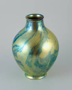 Zsolnay, large ceramic vase, beautiful eusin glaze.: Zsolnay, large ceramic vase, beautiful eusin glaze. Mid 20th century. Marked. Perfect condition. Dimensions: H 27.0 x D 18.0 cm. Reserve: $1,260.00 Shipping: Domestic: Shipping rates are determined by