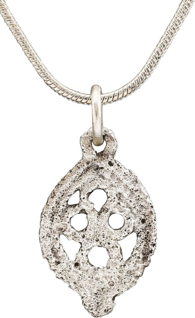 ITALIAN WOMAN'S PENDANT, C.1450-1650 (1 of 4)