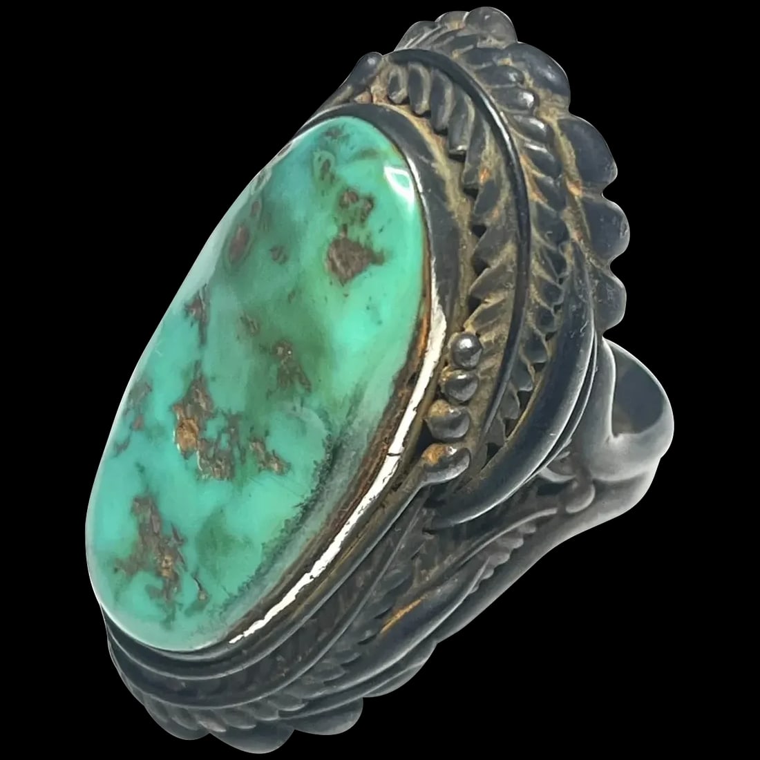 Vintage Navajo Turquoise Ring (1 of 7)