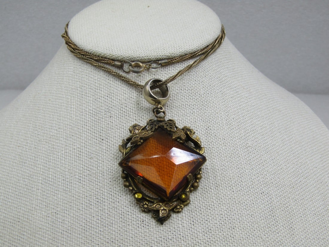 Edwardian Amber Glass Leaf Pendant, 20" Twisted Foxtail Chain Necklace: Edwardian Amber Glass Leaf Pendant, 20" Twisted Foxtail Chain Necklace. Late 1800's to early 1900's. appx. 25mm square faceted amber glass stone. Clear stone with the color of honey amber. It has leaf