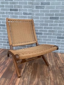 Mid Century Modern Hans Wegner Style Walnut Framed Folding Lounge Chair
