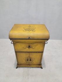Antique Italian Yellow Metal Wash Stand
