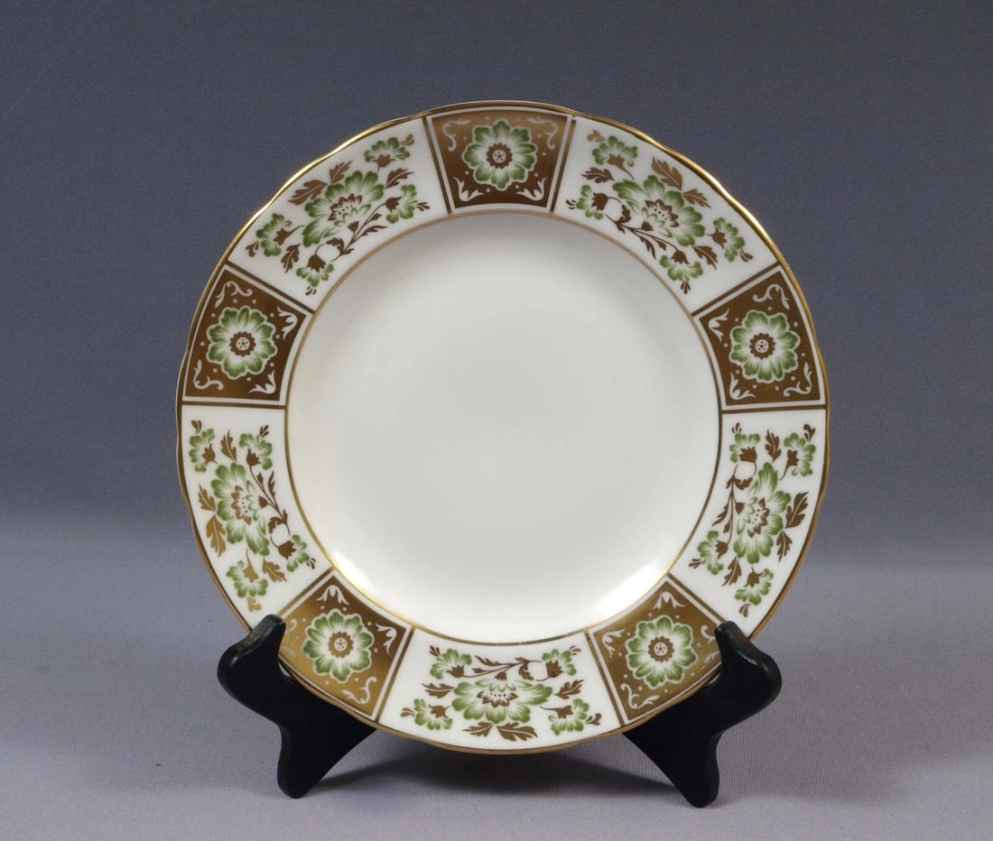 Royal Crown Derby DERBY PANEL Green Luncheon Salad Plate England: This is one gorgeous Luncheon/Salad Plate by Royal Crown Derby - Made in England. The set is in DERBY PANEL Green pattern. It has gold and green flowers and panels. The plate is properly marked with R