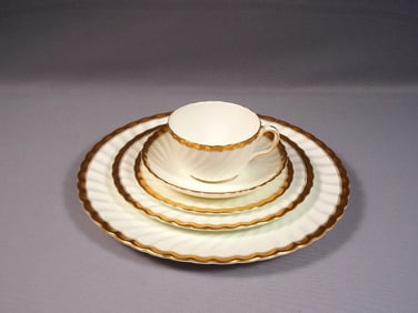 Minton GOLD ROSE 5 Piece Place Setting Dinner Salad Cup Bread H 4680 Swirl Rim