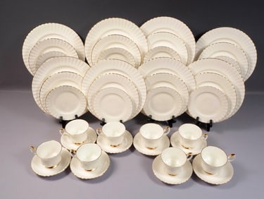 Vintage Royal Albert Val D'Or DINNER Set Plates Cups Saucers gold white