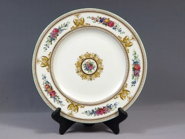 Wedgwood Columbia Dinner Plate Cup England Old mark