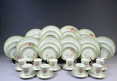 VINTAGE NORITAKE JUBILATION Dinner SET 10 cups Plates Flowers PERFECT
