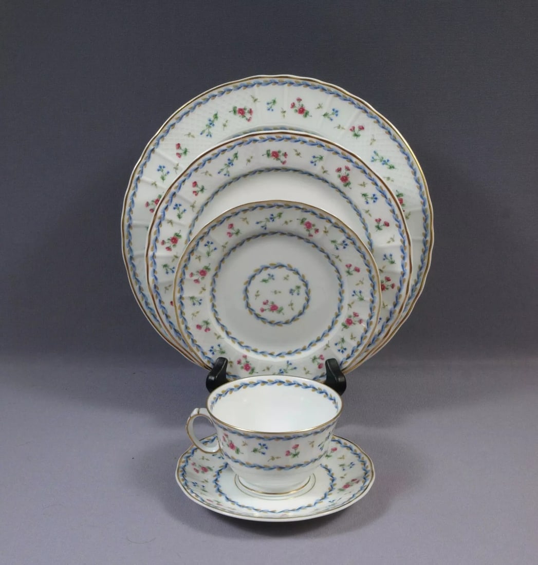 Limoges BERNARDAUD France ARTOIS BLEU Place setting Dinner Salad Plate Cup: This is a rare and gorgeous place setting. The set is made in Limoges, France by Bernardaud. It is in their historical ARTOIS BLEU Pattern. Artois Bleu is a simple yet sophisticated pattern by Bernard