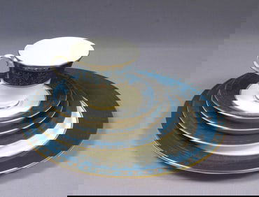 ROYAL DOULTON EARLSWOOD Place Setting Dinner Salad Plate cup England H5053