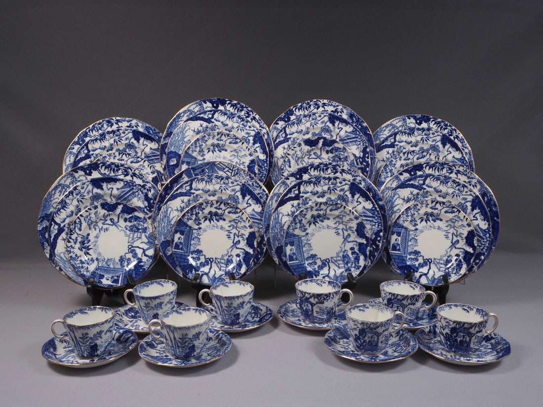Royal Crown Derby Blue Mikado Dinner Luncheon Set Plate Coffee Tea cup England: This beautiful, Bone china Dinner/Luncheon Set with Coffee/Teacups and saucers for 8 people is made by Royal Crown Derby in their famous Mikado collection. The Mikado pattern was designed in 1894 by R