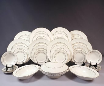 Royal Worcester SILVER CHANTILLY DINNER SET England Plates Bowls Tureen