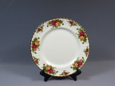 Royal Albert Old Country Roses Dinner Plate Bone China England FIRST EDITION