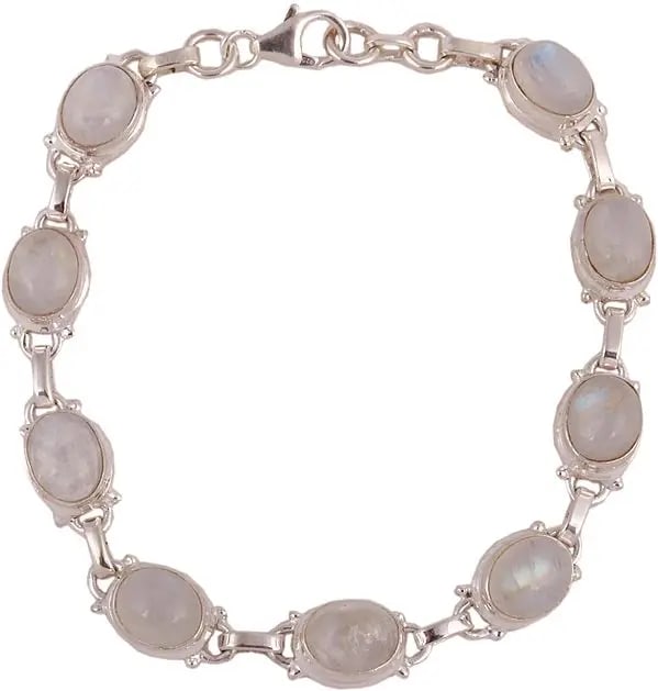 Sterling Bracelet with Cabochon Moonstone: Title:Sterling Bracelet with Cabochon Moonstone Description:Specifications UT16 Sterling Silver Dimensions: 8.0 inch Length Weight: 17.50 gm Reserve: $72.00 Shipping: Domestic: Shippin