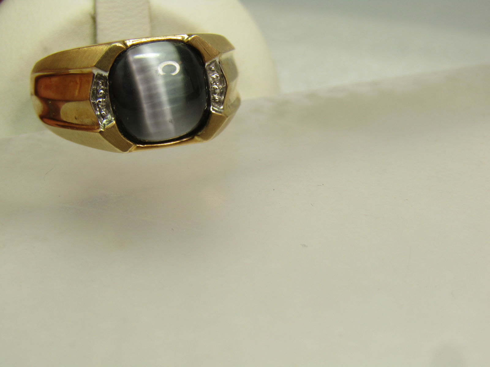 Vintage 10kt Men's Charcoal Cateye and  Diamond Ring, Sz. 11, 1950's-1970's (1 of 8)