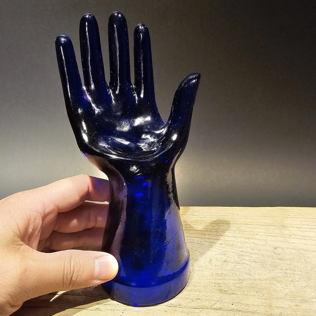 8" Cobalt Blue Depression Glass Ring/Glove holder (1 of 10)