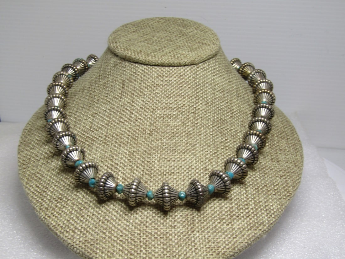 Vintage Faux Turquoise Southwestern Necklace, 26", 1970''s-1980's: Vintage Faux Turquoise Southwestern Necklace, 26", 1970''s-1980's. Oblong pointed beads at the back of the necklace that are appx. 3/4" long with fluted rounded ridged beads around the front sides and
