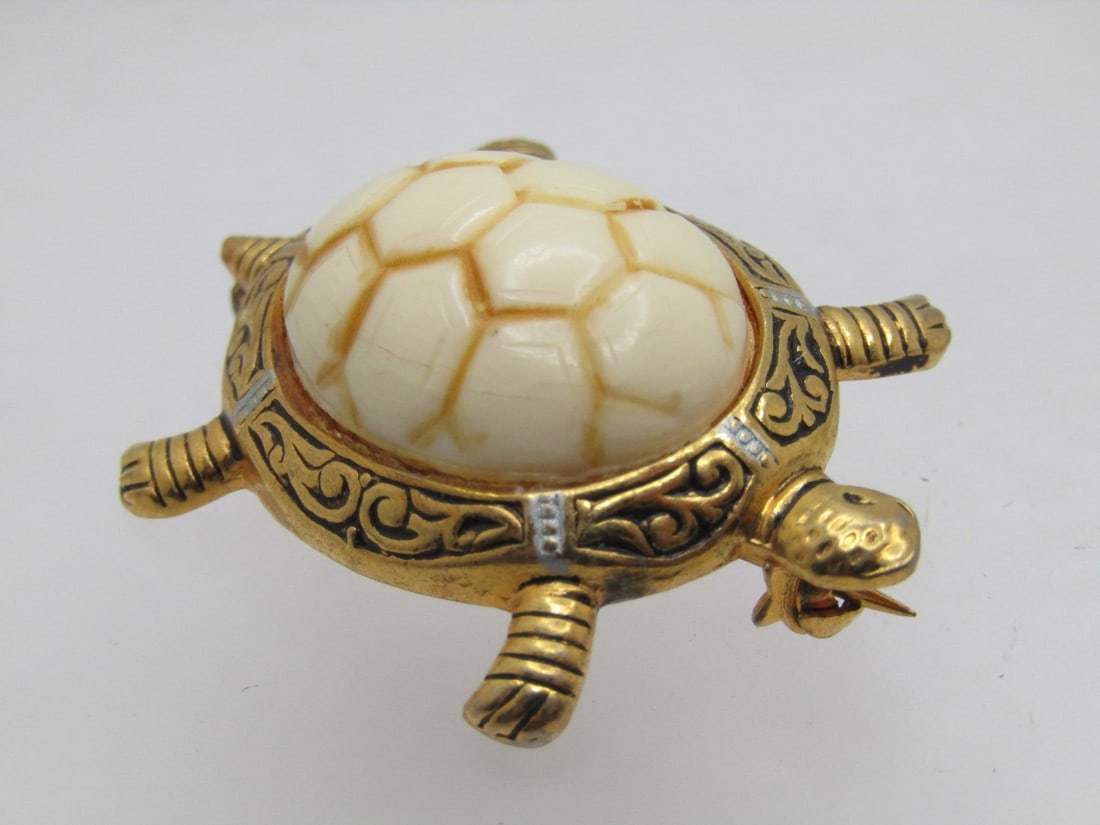 Vintage Damascene Turtle Brooch, Spain, 1960's, 1.5" (1 of 5)