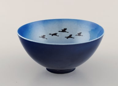Sven Wejsfelt (1930-2009), Gustavsberg Studiohand. Unique bowl in glazed ceramics with hand-painted