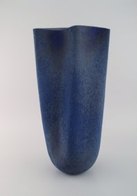 European studio ceramist. Large floor vase in glazed stoneware. Beautiful glaze in shades of blue.