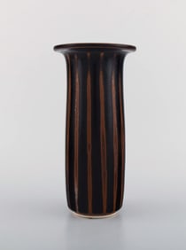 Stig Lindberg for Gustavsberg Studiohand. Vase in glazed ceramics. Beautiful glaze in brown shades