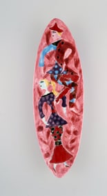 Elio Schiavon (1925-2004), Venice. Unique dish in hand-painted glazed ceramics. Dancing couple on