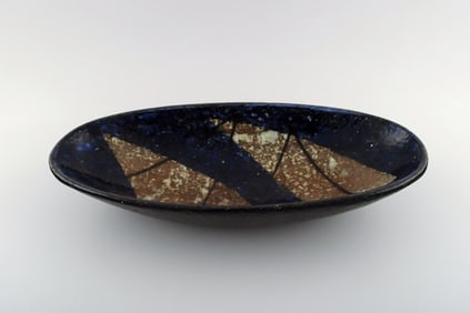 Ingrid Atterberg for Upsala Ekeby large dish in ceramics.