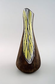 Mari Simmulson for Upsala-Ekeby ceramic vase.