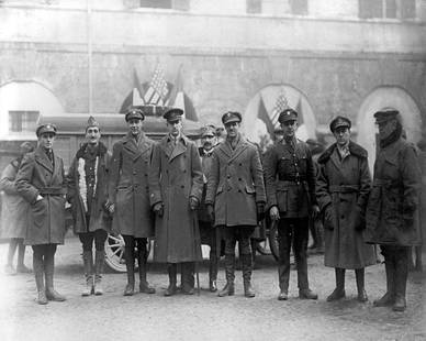1918, RED CROSS AMBULANCE COMMANDER; MILAN, ITALY: Title: 1918, RED CROSS AMBULANCE COMMANDER; MILAN, ITALY Artist/Source: AMERICAN RED CROSS Original Date: (SEE TITLE) Dimensions: 8X10 or 10X8 ACCORDINGLY Description: || UNITED STATES SHIPPING ONLY!
