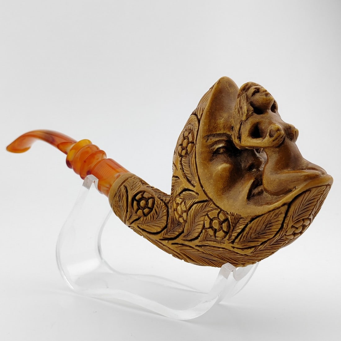 Moon Lady Meerschaum Pipe (1 of 10)