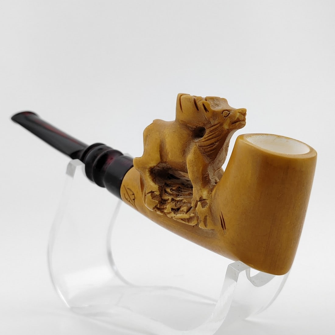 Deer,Hand carved Meerschaum Pipe. (1 of 7)