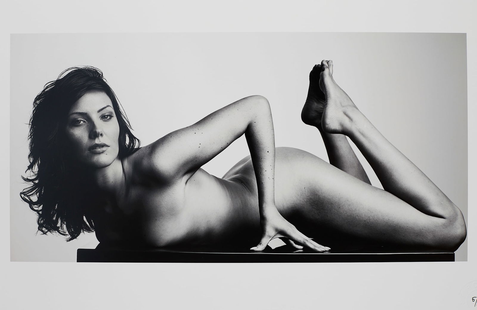 Spiros Politis(1969-): Chloe J: Artist: Spiros Politis(1969-) Title: Chloe J Date: 2009 Dimensions: 19" x13" Description: An unusual ratio for a nude portrait, this 2:1 geometric vibrant and rich nude study of Chloe was shot in the