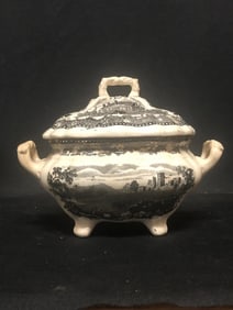 Fort Ticonderoga Historical Staffordshire Sauce Tureen