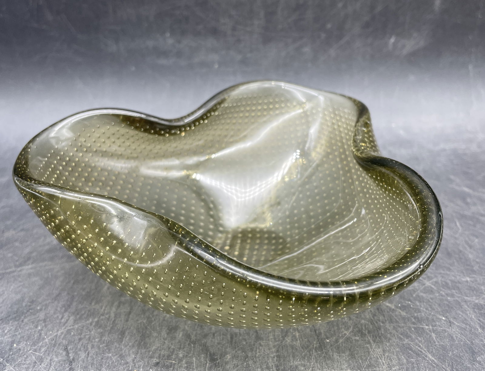 Murano Uranium Controlled Bubble Ashtray (1 of 8)