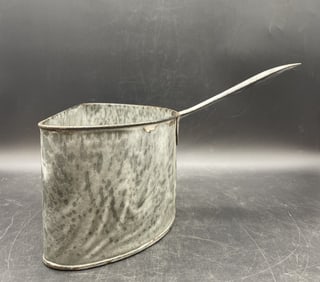 HALF ROUND HALF MOON SHAPED GRAY GRANITEWARE COOKING POT