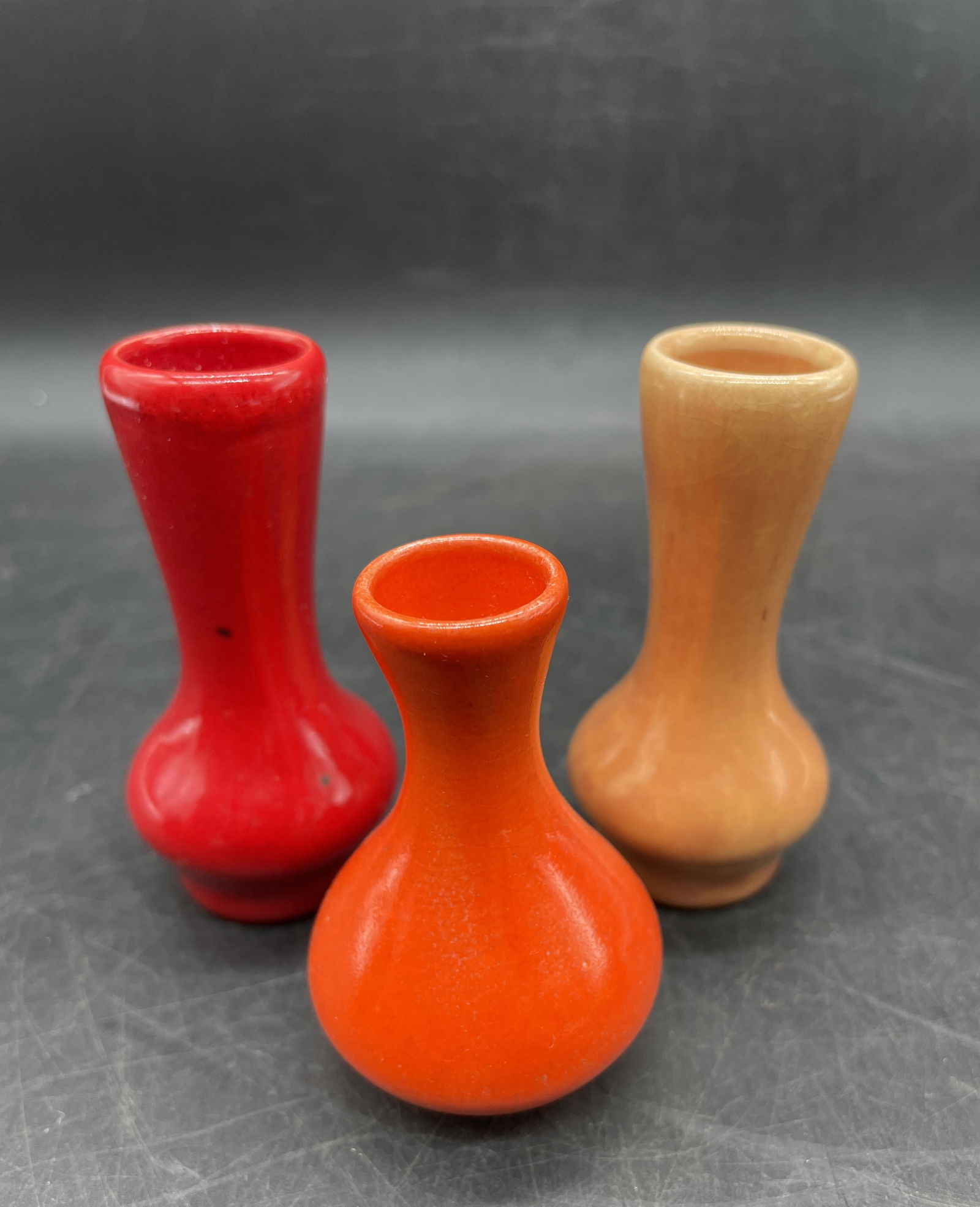 YATES Mid-Century Miniature Art Pottery 3pcs dated 1969 (1 of 8)