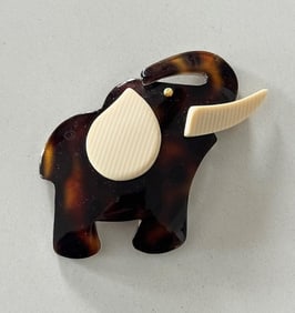 Leah Stein Tortoise Elephant Brooch