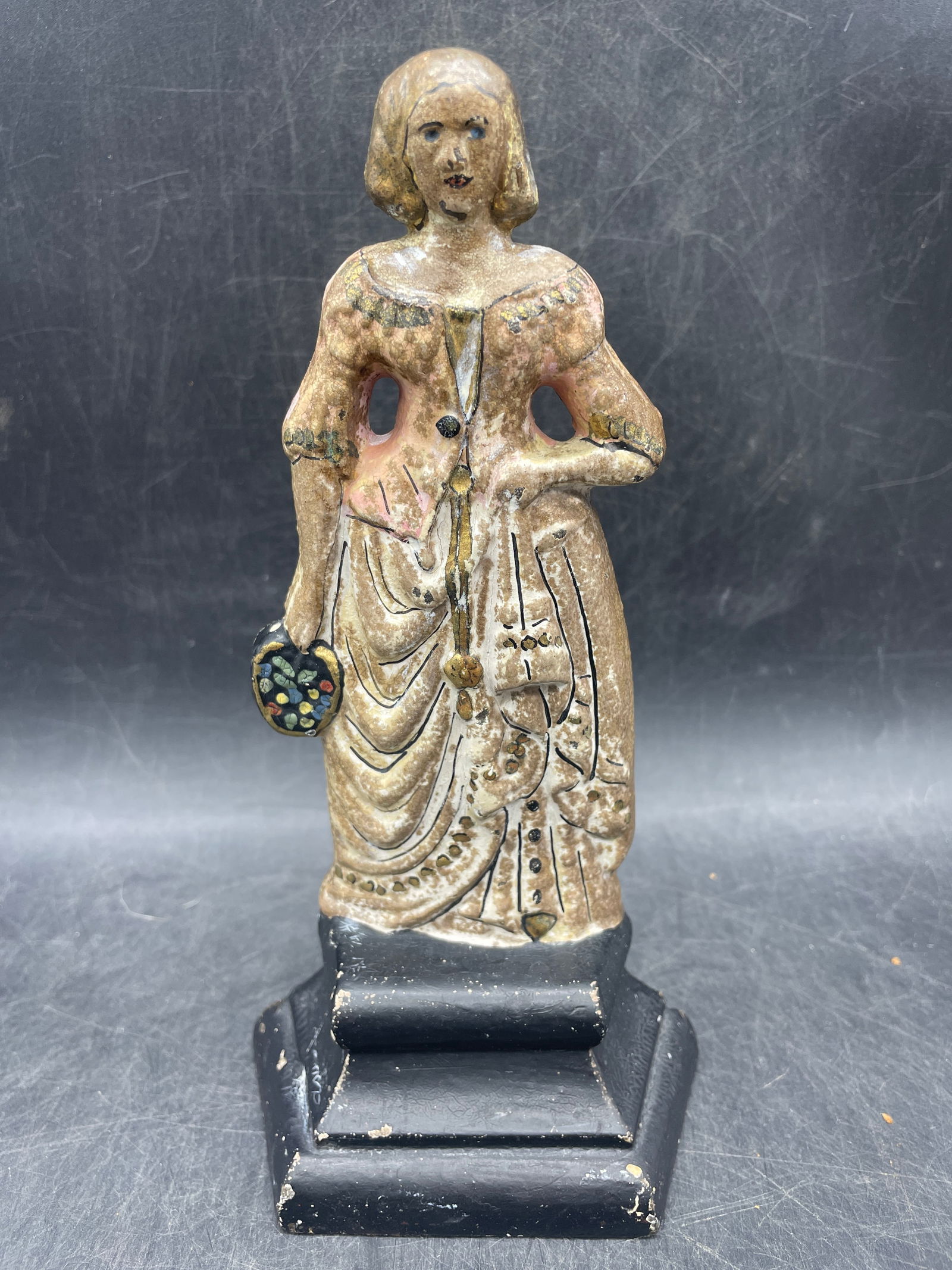 Antique Albany Foundry Co. Cast Iron Doorstop Lady on Pedestal: Title: Antique Albany Foundry Co. Cast Iron Doorstop Lady on Pedestal Date/Period: approx early 1900's Dimension: Approx. 7.5" tall Material: cast iron Additional Information: Antique Albany Foundry C