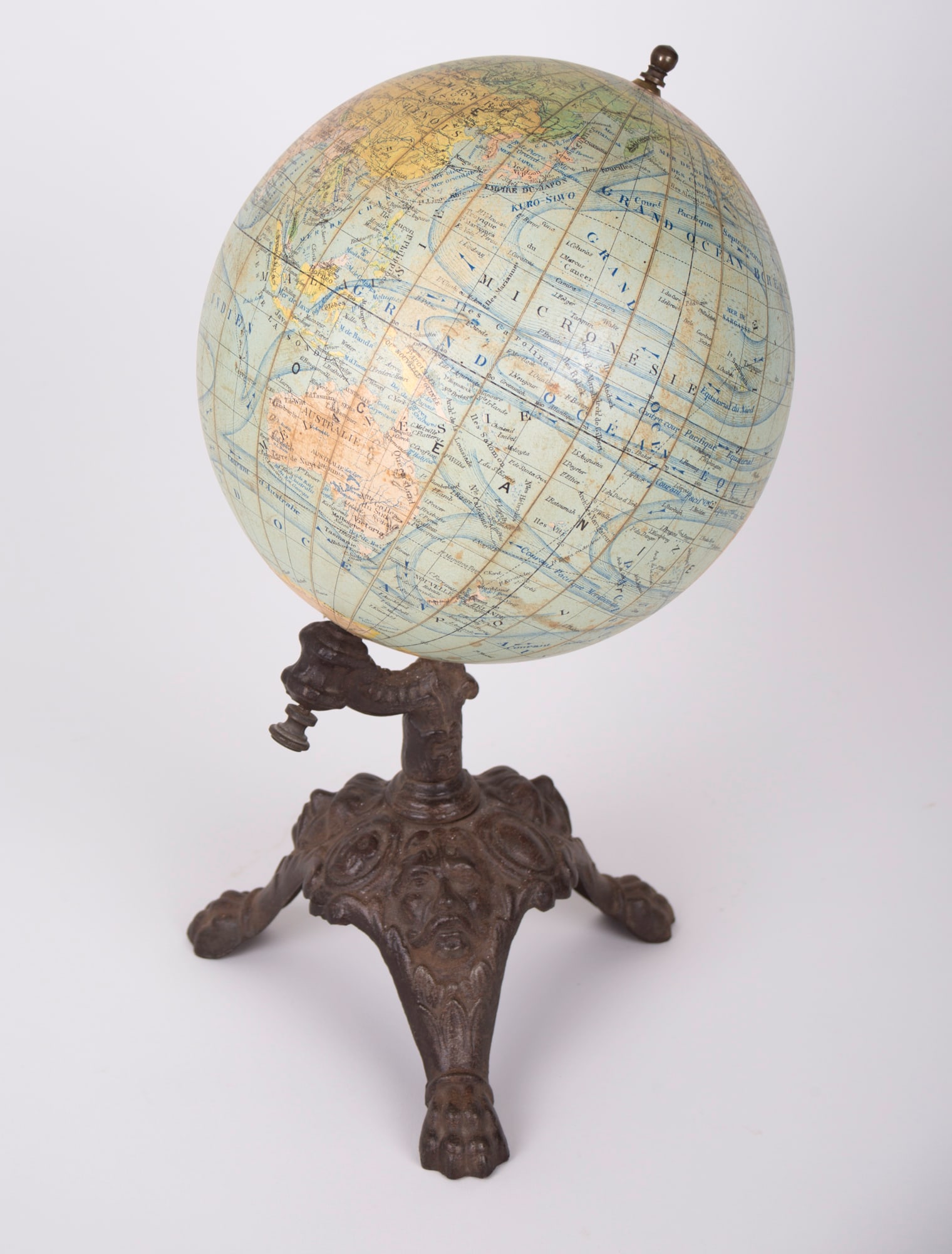 1880 Small 8" LEBEGUE FRENCH ANTIQUE TERRESTRIAL GLOBE MAPPEMONDE: This 8 inches French globe has "Lebegue and Cie " on its tag with an in Paris (J. LEBEGUE & CIE / EDITES. / 30, rue de Lille, / PARIS). They also come as J. L & C for the smaller size, it was a School